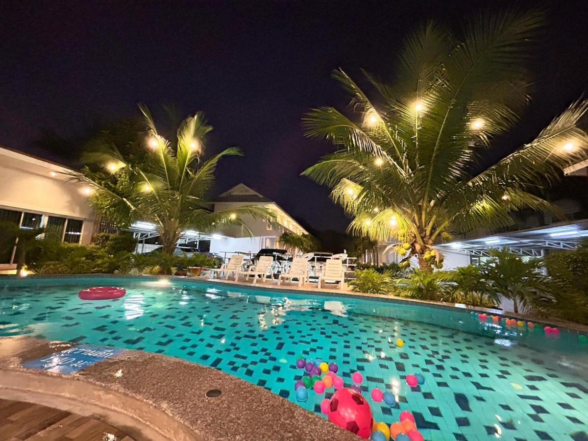 Hotel Baanloksouylokchay HHQ Exterior foto